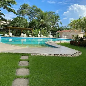Boulevard Da - - Frente Da De Taperapuan , Porto Seguro Brasil