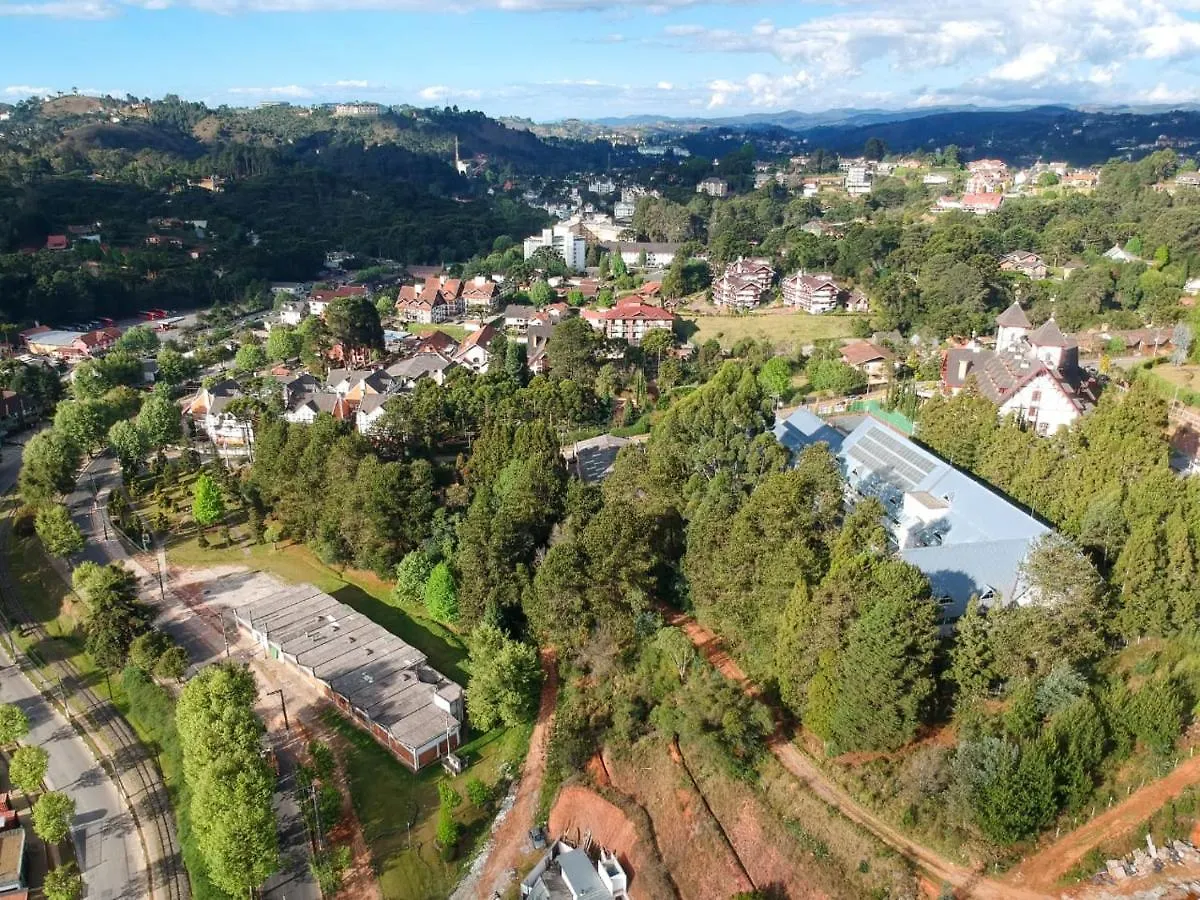 Apartamento Excelente Apto a 2 km CENTRINHO TURÍSTICO Campos do Jordão Brasil